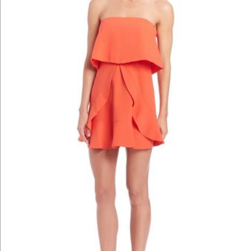 BCBG strapless ruffle dress in coral color 👗